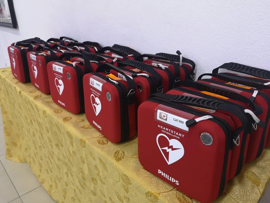 Donation of Automated External Defibrillator (AED) Machine by Kwong Wah Yit Poh Press Bhd Charity Fund